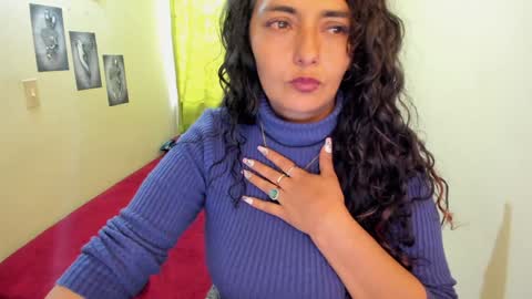 Snapshot of emma_luxy chatting on 29, 12, 2024 emma luxy online show from 29, 12, 2024