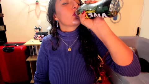 Snapshot of emma_luxy chatting on 13, 1, 2025 emma luxy online show from 13, 1, 2025