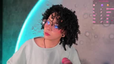     online show from 3, 10, 2025