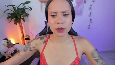 Snapshot of emma_rinaldi_ chatting on 20, 4, 2026 Emma online show from 20, 4, 2026