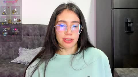 Snapshot of emma_sandovaal chatting on 23, 12, 2024 Emma online show from 23, 12, 2024