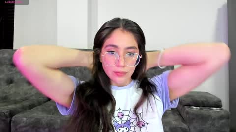 Snapshot of emma_sandovaal chatting on 31, 1, 2025 Emma online show from 31, 1, 2025