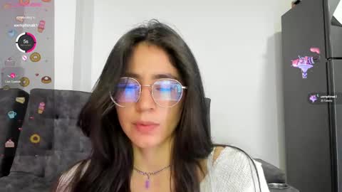 Snapshot of emma_sandovaal chatting on 16, 2, 2025 Emma online show from 16, 2, 2025