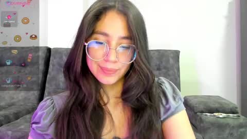 Snapshot of emma_sandovaal chatting on 25, 2, 2025 Emma online show from 25, 2, 2025