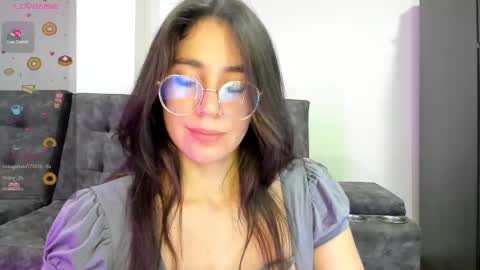 Snapshot of emma_sandovaal chatting on 25, 2, 2025 Emma online show from 25, 2, 2025