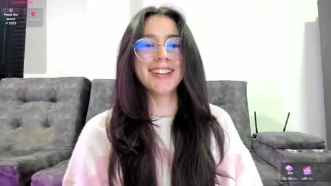 Snapshot of emma_sandovaal chatting on 26, 9, 2025 Emma online show from 26, 9, 2025