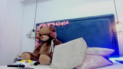 emma_saylor online show from 1, 2, 2026