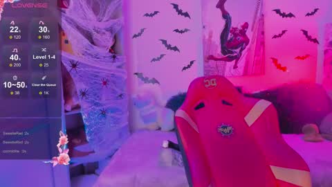 Snapshot of emma_soffia_ chatting on 25, 10, 2025 EMMA online show from 25, 10, 2025