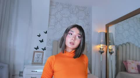 Snapshot of emma_torres__ chatting on 16, 5, 2026 Ema online show from 16, 5, 2026
