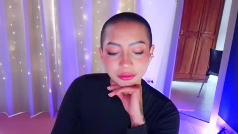 Emma web online show from 3, 2, 2026