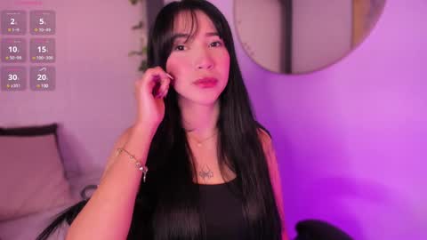 emma_woods__ online show from 7, 1, 2025