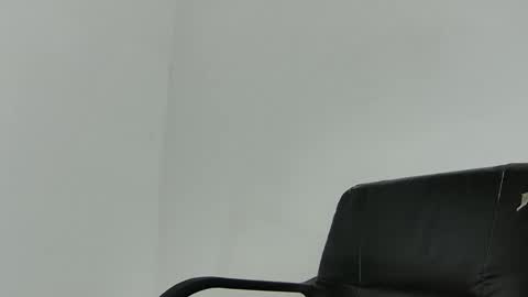 Snapshot of emmaa_5 chatting on 14, 12, 2025 emma 5 online show from 14, 12, 2025