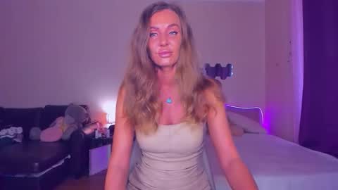 Emma online show from 9, 9, 2025