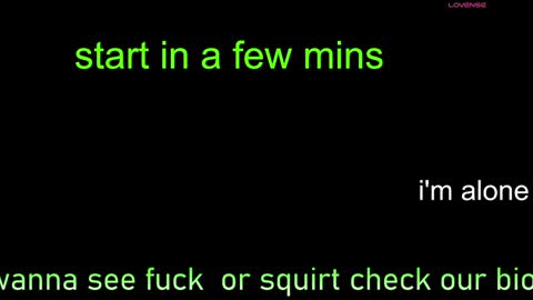 Snapshot of emmaandjake chatting on 23, 12, 2024 emmaandjake online show from 23, 12, 2024