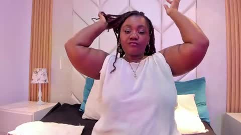 Snapshot of emmabrantt_ chatting on 15, 7, 2026 EmmaBrantt online show from 15, 7, 2026