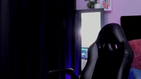 Emma  online show from 8, 1, 2026