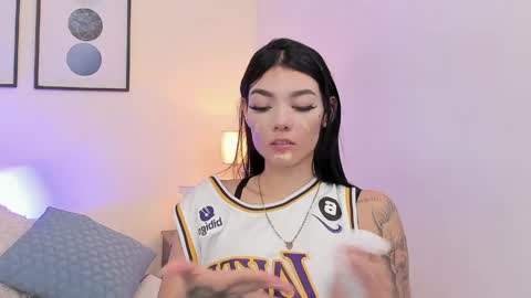 Emma  online show from 21, 5, 2026