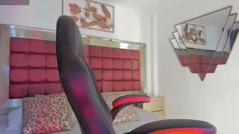 Emma  online show from 23, 11, 2025