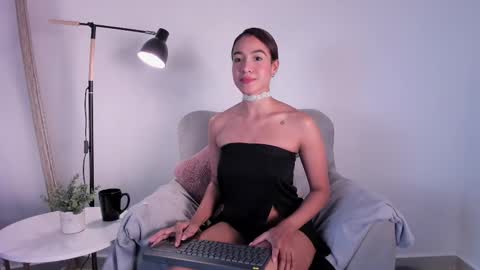 Emma Coel online show from 5, 12, 2024