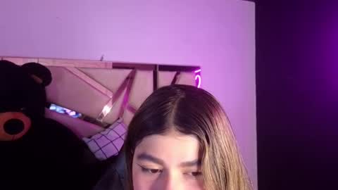 Snapshot of emmalee_a chatting on 21, 2, 2025 Emma online show from 21, 2, 2025