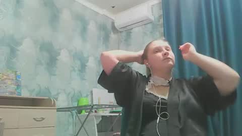 emmamelody online show from 7, 10, 2025