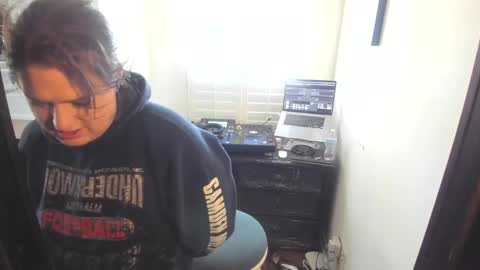 Snapshot of emmamiley89 chatting on 12, 12, 2024 Emma Miley online show from 12, 12, 2024