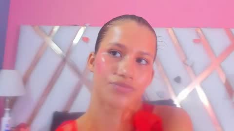 Snapshot of emmapetty chatting on 27, 9, 2025 Emmapetty online show from 27, 9, 2025