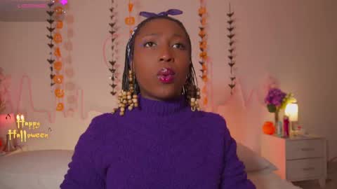 Snapshot of emmasanzoficial chatting on 20, 10, 2025 Sara online show from 20, 10, 2025