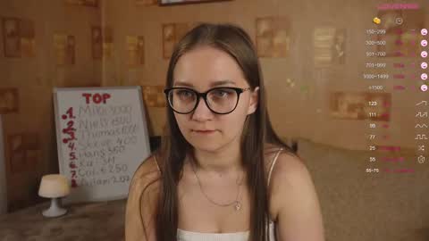 Mia online show from 9, 2, 2025