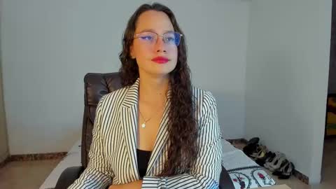 Snapshot of emmatorres9 chatting on 11, 3, 2025 Emma Torres online show from 11, 3, 2025