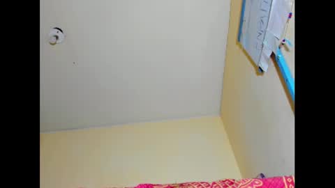 Snapshot of emmawuilian chatting on 18, 1, 2025 hi im emmalina welcome to your happy place online show from 18, 1, 2025