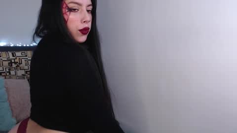 Snapshot of emmi_0 chatting on 23, 10, 2025 Emily Independent model online show from 23, 10, 2025