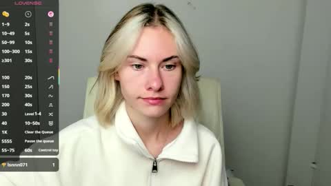 Emmi online show from 25, 9, 2025