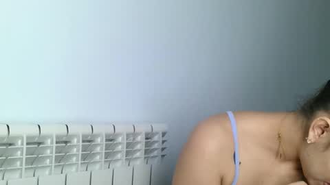 Snapshot of emmie_xxx chatting on 16, 1, 2025 emmie online show from 16, 1, 2025