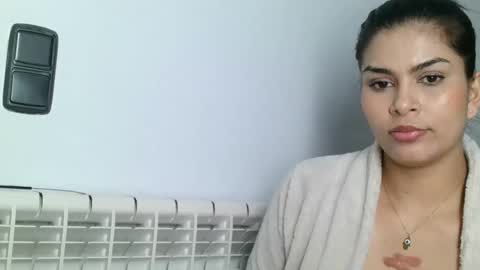 Snapshot of emmie_xxx chatting on 23, 1, 2025 emmie online show from 23, 1, 2025