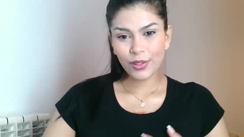 Snapshot of emmie_xxx chatting on 26, 2, 2025 emmie online show from 26, 2, 2025