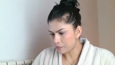 Snapshot of emmie_xxx chatting on 26, 2, 2025 emmie online show from 26, 2, 2025