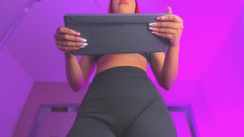    online show from 10, 9, 2025