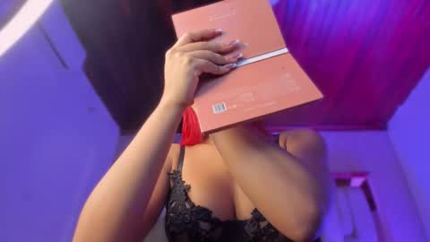    online show from 11, 3, 2026