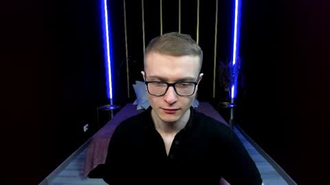 Snapshot of emmit_barker chatting on 2, 5, 2026 Emmit online show from 2, 5, 2026