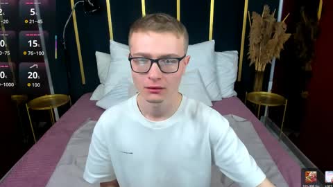 Snapshot of emmit_barker chatting on 5, 5, 2026 Emmit online show from 5, 5, 2026