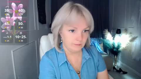 Snapshot of emmmam chatting on 18, 9, 2025 emmmam online show from 18, 9, 2025