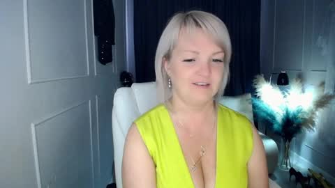 emmmam online show from 20, 5, 2026