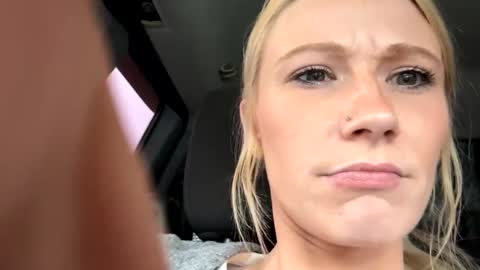 Snapshot of emmwarr1514 chatting on 7, 3, 2025 emmwarr1514 online show from 7, 3, 2025