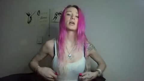 Snapshot of emmwarr1514 chatting on 18, 2, 2026 emmwarr1514 online show from 18, 2, 2026