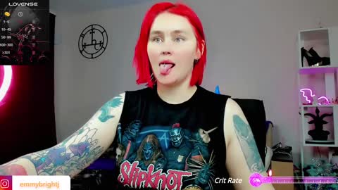 Snapshot of emmybrightj_ chatting on 5, 1, 2025 Emmy Bright     50  online show from 5, 1, 2025