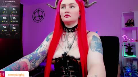 Snapshot of emmybrightj_ chatting on 10, 1, 2025 Emmy Bright     50  online show from 10, 1, 2025
