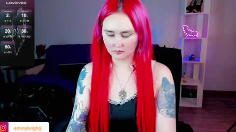 Snapshot of emmybrightj_ chatting on 17, 1, 2025 Emmy Bright     50  online show from 17, 1, 2025