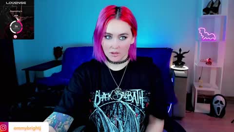 Snapshot of emmybrightj_ chatting on 23, 1, 2025 Emmy Bright     50  online show from 23, 1, 2025