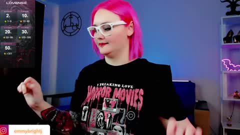 Snapshot of emmybrightj_ chatting on 1, 2, 2025 Emmy Bright     50  online show from 1, 2, 2025